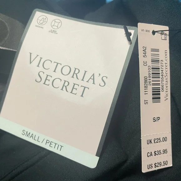 Victoria's Secret Black Strappy Sports Bra - Picture 7 of 7